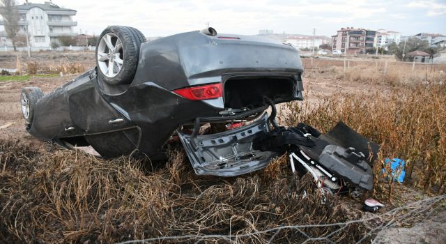 Takla Atan Otomobilin Sürücüsü Ağır Yaralandı